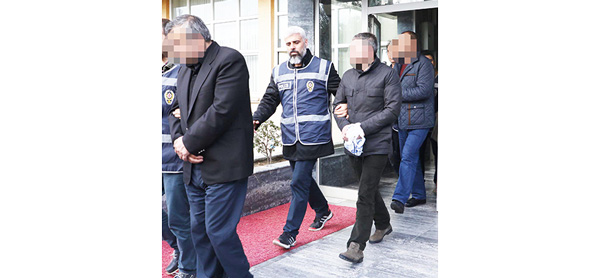 ÇETE ADLİYEYE SEVK EDİLDİ