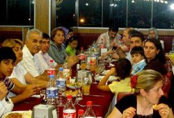 Polisler iftarda buluştu