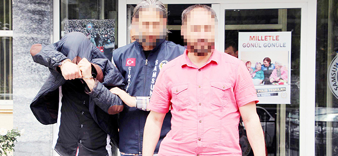 ARKADAŞINI BIÇAKLADI