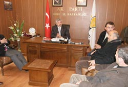 Nöbetçi vekil 300 kişiyi dinledi