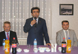 "Hedefe bir takım çalışmasıyla yürümek gerekir"