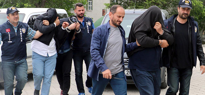 ZİYARETE CEPHANEYLE GİTMİŞLER