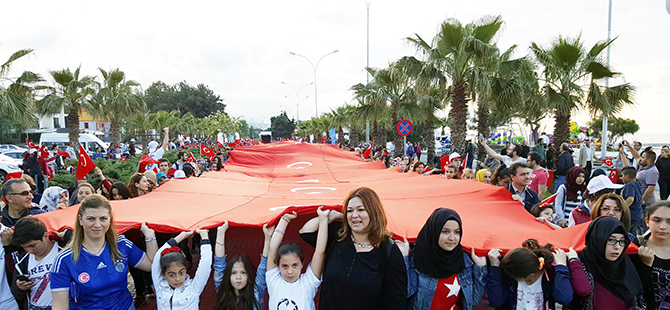 1919 METRELİK BAYRAKLA YÜRÜYÜŞ