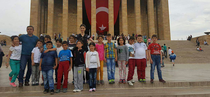 LADİKLİ ÖĞRENCİLER ANKARA'DA