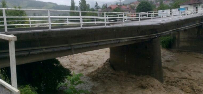 ALAÇAM'DA SEL