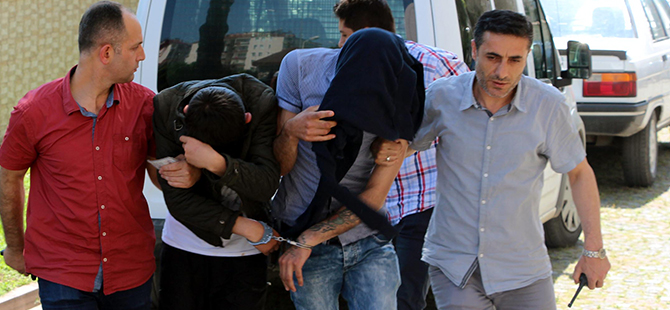 GENÇ KIZA CİNSEL İSTİSMAR