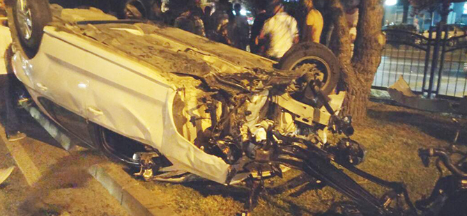 ATAKUMDA ÜST ÜSTE 2 KAZA