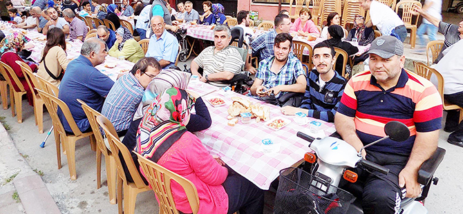 BAFRA SAKATLAR DERNEĞİ'NDEN İFTAR YEMEĞİ