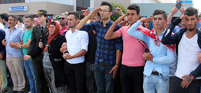 ŞEHİT ÜNYE'YE UĞURLANDI