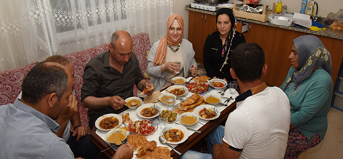 TOGAR'DAN ÇAT KAPI İFTAR