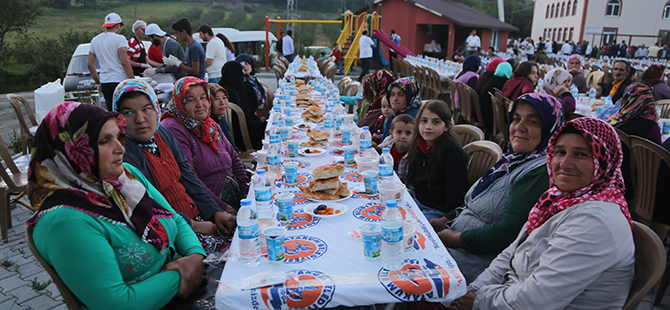 İFTAR BULUŞMALARI SÜRÜYOR