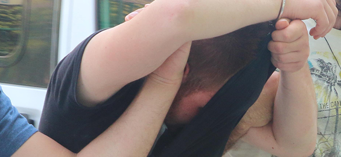 UYUŞTURUCU TİCARETİNDEN TUTUKLANDI