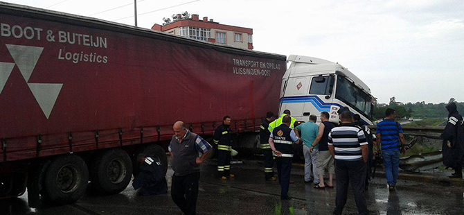 ÇARŞAMBA'DA TRAFİK KAZASI