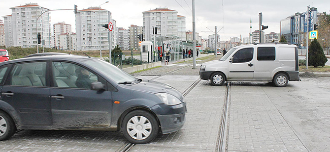 TÜRKİŞ HEMZEMİN GEÇİDİ BİR HAFTA KAPALI