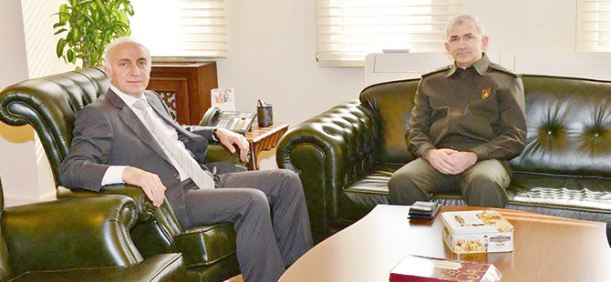 GARNİZON KOMUTANI GÖZALTINDA