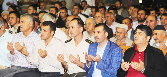 Kavaklılar Omuz Omuza Demokrasi Nöbetinde