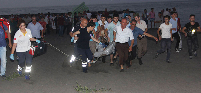 DENİZDE BOĞULAN GENÇ KURTARILAMADI