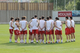 SAMSUNSPOR GÜÇ DEPOLUYOR