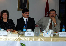 Ziraatten iftar yemeği protokole