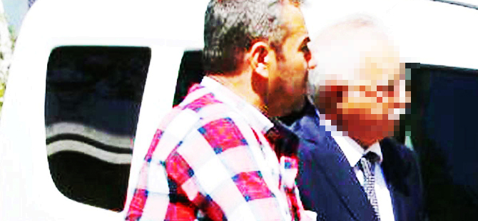 OMÜ TUVALETİNDE GÜLEN CD'LERİ