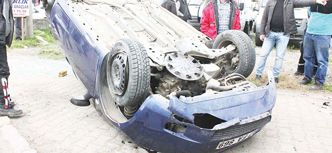 OTOMOBİL TAKLA ATTI