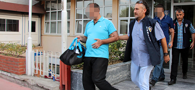 5 ADLİYE PERSONELİ TUTUKLANDI