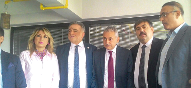 SADEF'TEN BASINA KAHVALTI