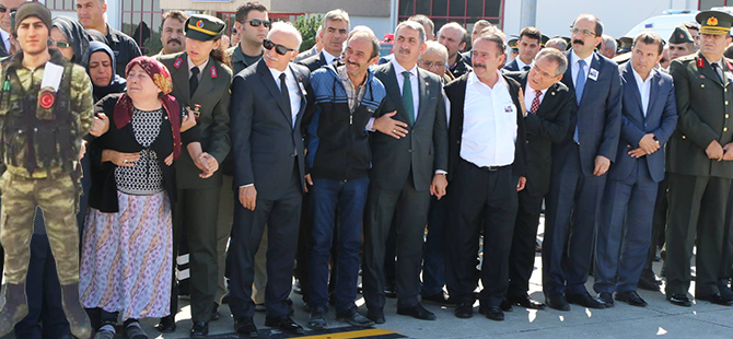 ŞEHİT CENAZESİ KARŞILANDI