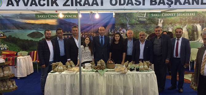 MHP'Lİ YÖNETİCİLER TARIM FUARI'NDA