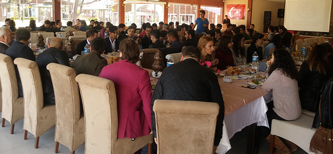 OMÜ’LÜ ÜLKÜCÜLER TANIŞMA KAHVALTISINDA