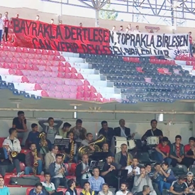 SAMSUNSPOR TARAFTARLARI YİNE ÖRNEK OLDU