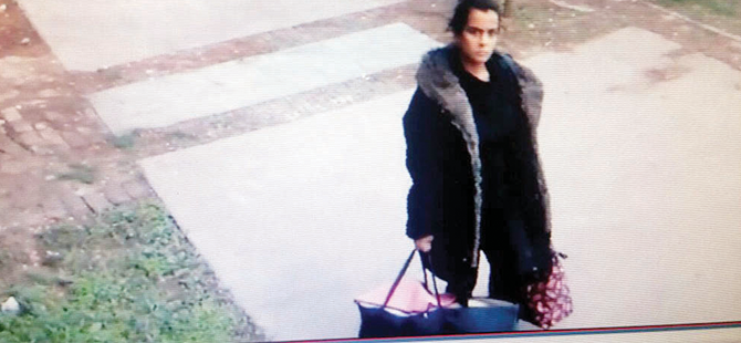 BEBEĞİNİ TERK EDEN ANNE YAKALANDI