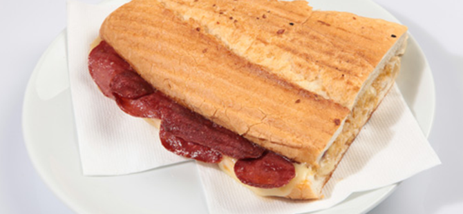 TOST HASTANELİK ETTİ