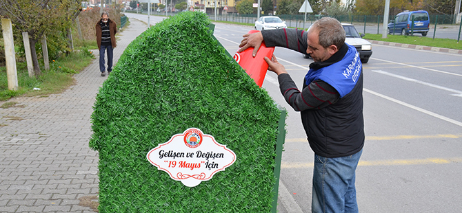 19 Mayıs'ta Çöp Konteynerleri Yeşillendi