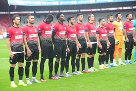 SAMSUNSPOR'DA MORALLER YERİNE GELDİ