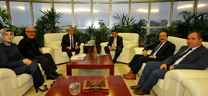 İKİZ'DEN REKTÖRLÜK ZİYARETİ