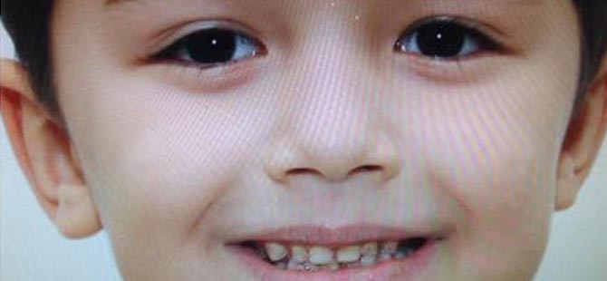 SEVENLERİNİ YASA BOĞDU