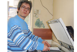 Fotokopi kitabın tahtını sallıyor