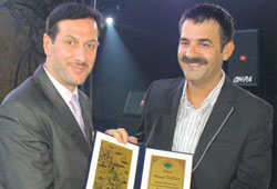 Çadırda türkü keyfi