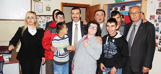 ENGELLİLERE SAHİP ÇIKILMALI