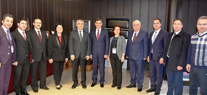 REKTÖR'Ü ZİYARET ETTİLER