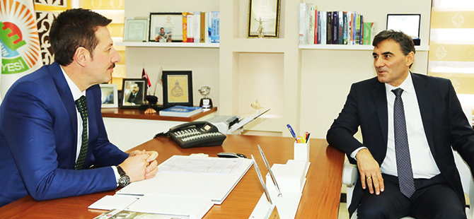 KOSOVALI BAKAN'DAN BAŞKAN TOK'A TEŞEKKÜR