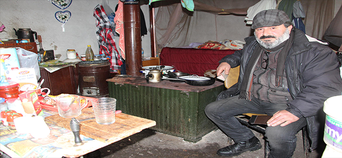 3 DİL BİLEN  İBRAHİM ÇAĞLAYAN YARDIM BEKLİYOR