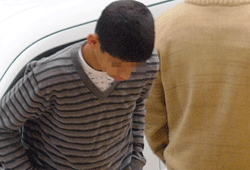 Polis zoru ile mahkemeye getirildi