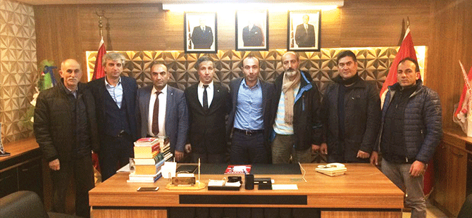 BAYBURTLULAR MHP'Yİ ZİYARET ETTİ