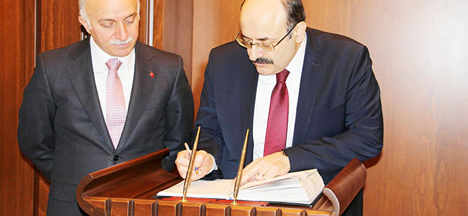 YÖK Başkanı Saraç: Açık uçlu soru'da tedirginliğe yer yok