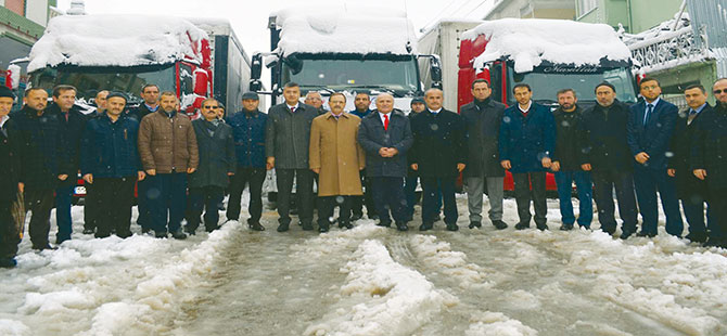 Bafra'dan Halep'e 6 TIR yardım