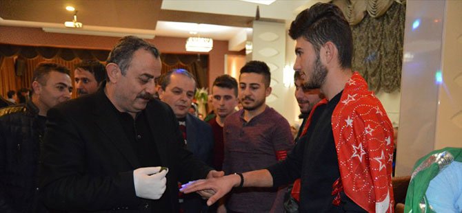 Ladik Belediyesi’nden Askerlere Uğurlama Ve Kına Töreni