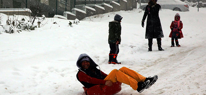Samsun'da kar yağışı