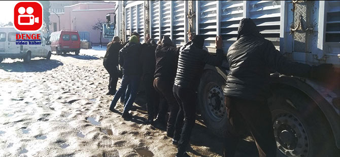 TUZLAMA YAPILMAYAN YOLDA MAHSUR KALDI